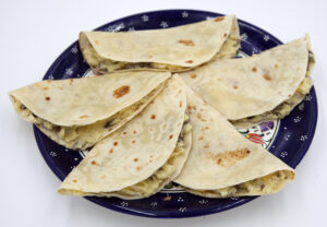 Кыстыбый с картофелем и грибами